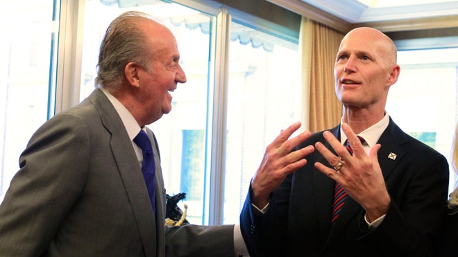 scott with spain king.jpg